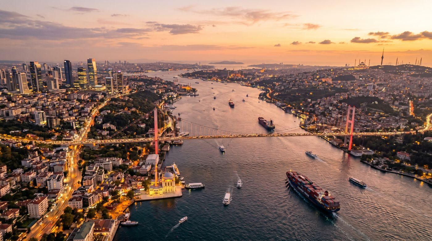 Istanbul, gateway between Europe, Asia and the Middle East